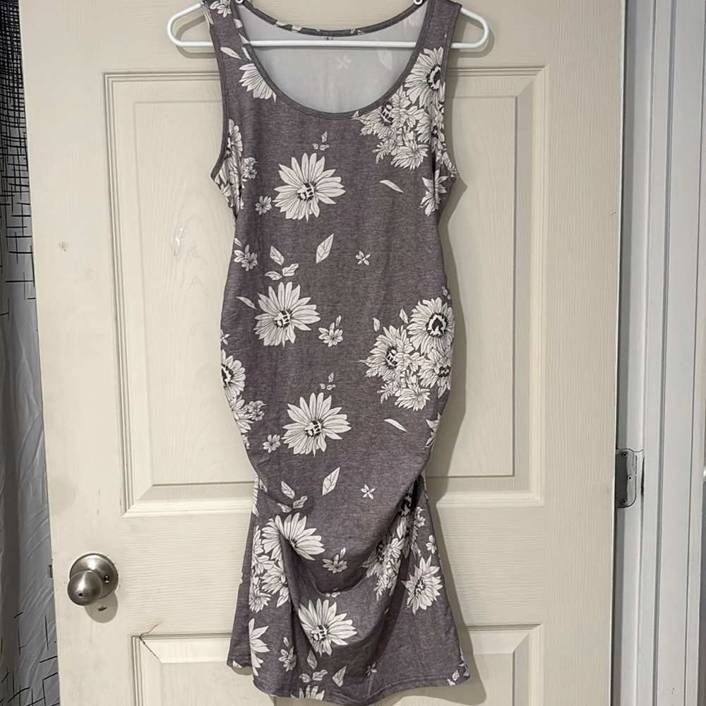 Maternity dress